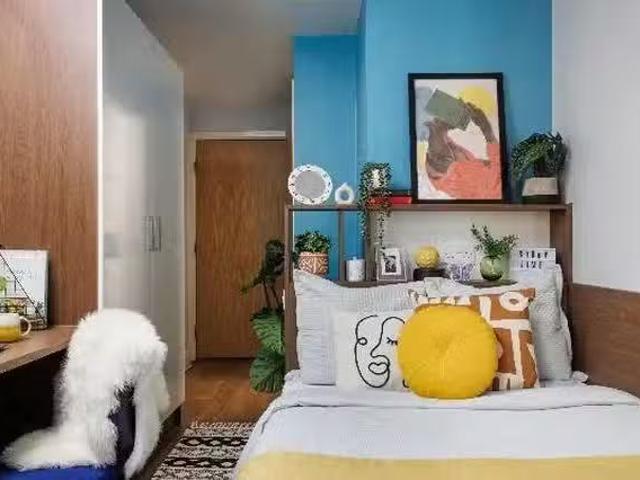 Apartment for rent in Canongate, Old Town