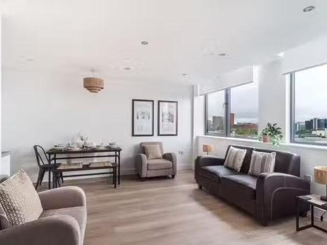 Apartment for rent in Gorse Hill, Trafford Park