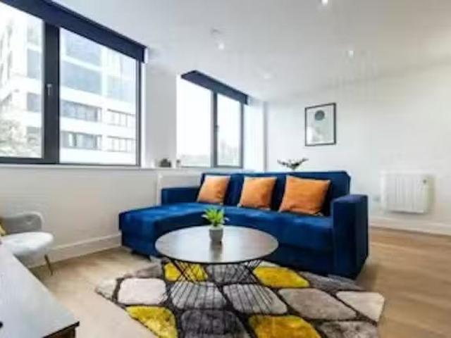 Apartment for rent in Gorse Hill, Trafford Park