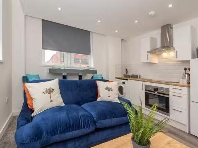 Apartment for rent in Belle Isle, West Yorkshire