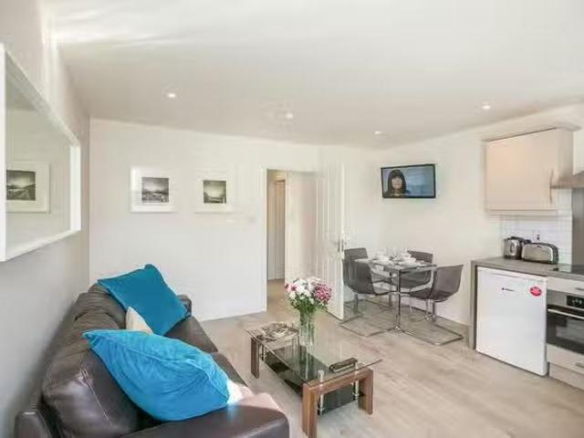Apartment to rent in Bluebell, North Tipperary