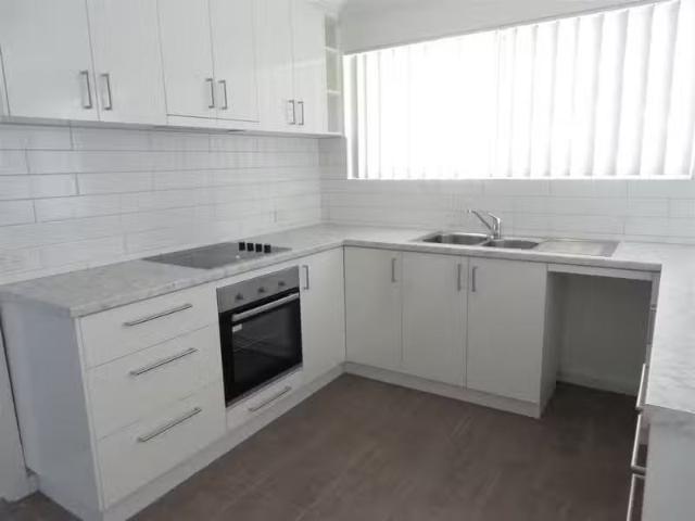 House for rent in Broadwater, Western Australia