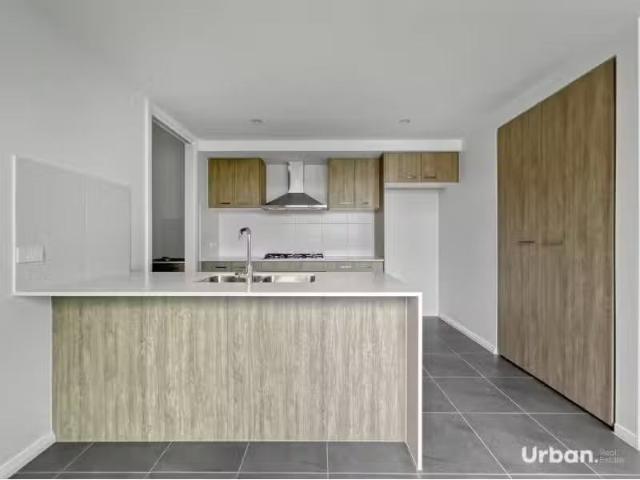 Condo for rent in Sydney, New South Wales
