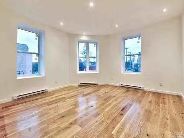 Condo for rent in Wedgewood, Alberta