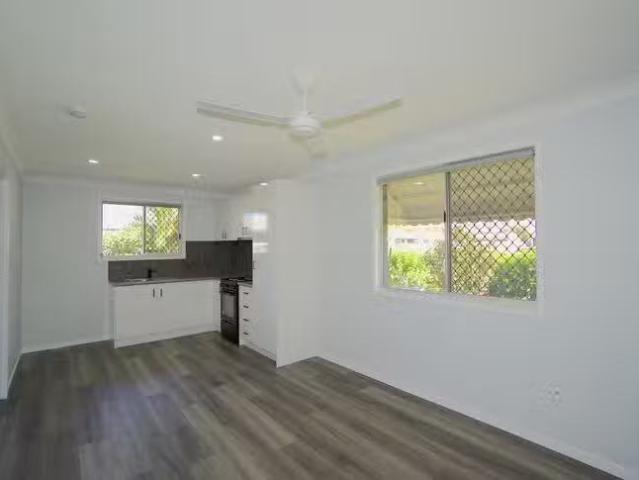 Apartment for rent in Edmonton, Queensland