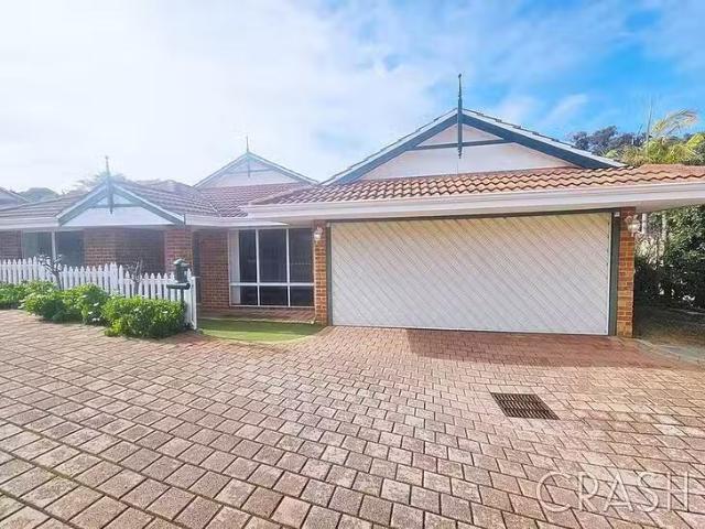 House for rent in Forrestfield, Western Australia