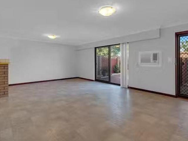 Apartment for rent in Parklands, Western Australia