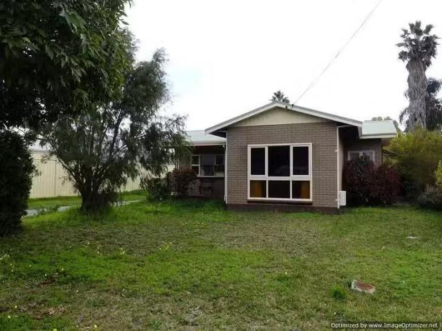 House for rent in Beckenham, Western Australia