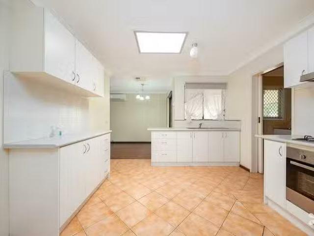 House for rent in Bull Creek, Western Australia