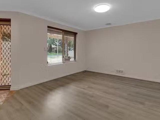 House for rent in Waikiki, Western Australia