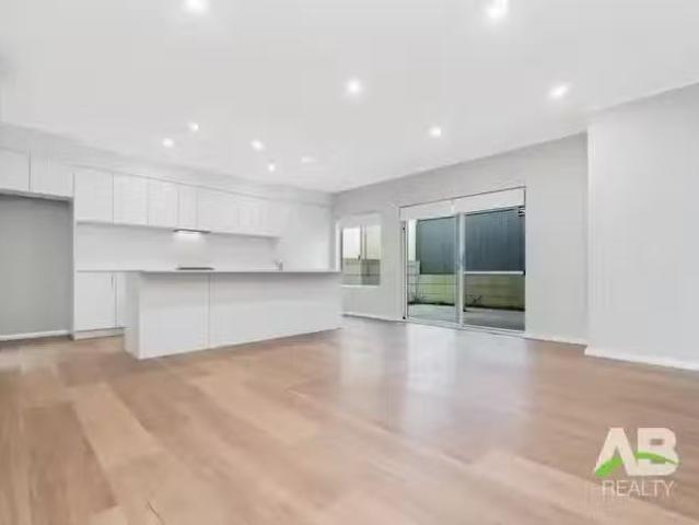 House for rent in Warwick, Western Australia