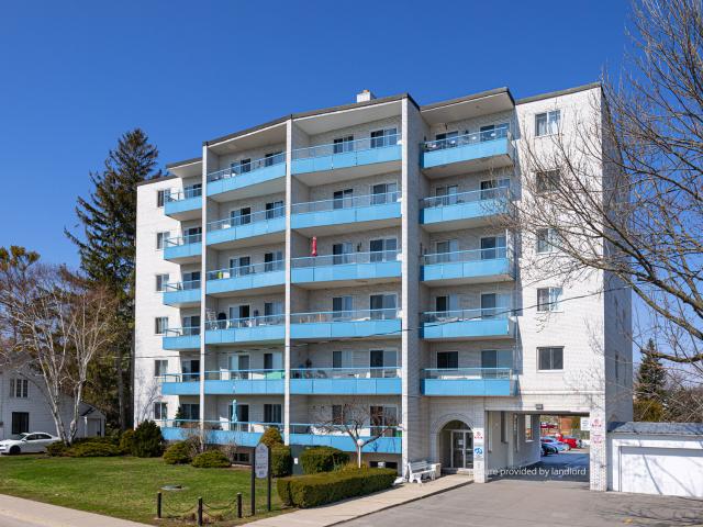 Apartment for rent in Oakville, Ontario