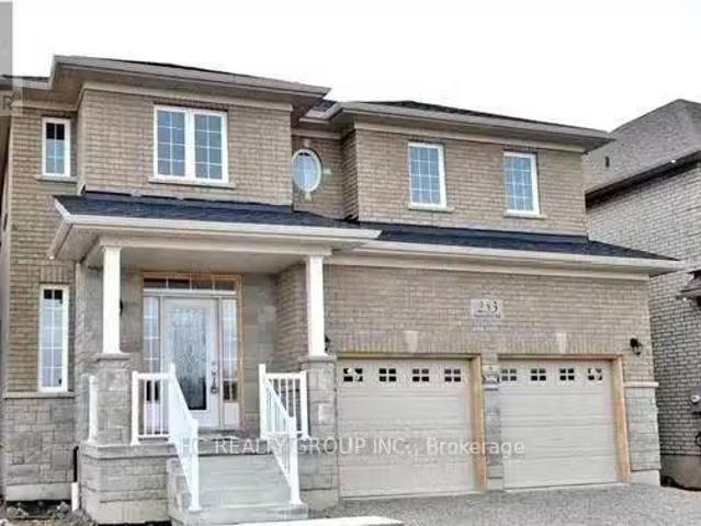 House for rent in Bradford West Gwillimbury, Ontario