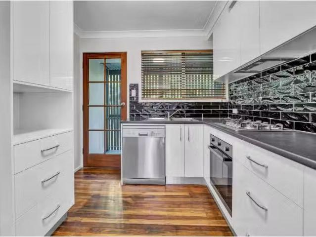 Condo for rent in Toombul, Queensland