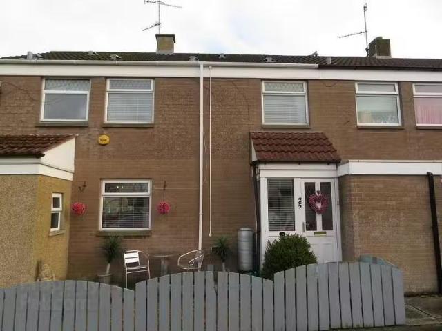 House to rent in Corry, Connacht