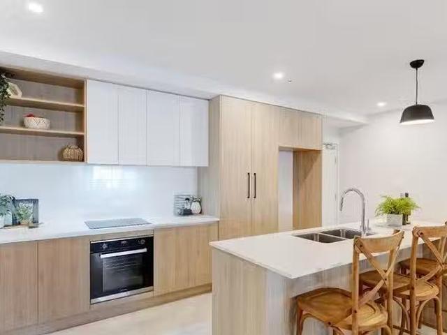 Apartment for rent in Toombul, Queensland