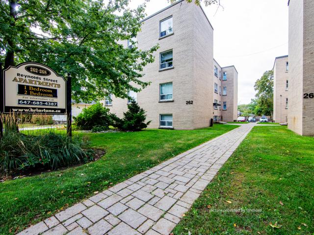 Apartment for rent in Oakville, Ontario