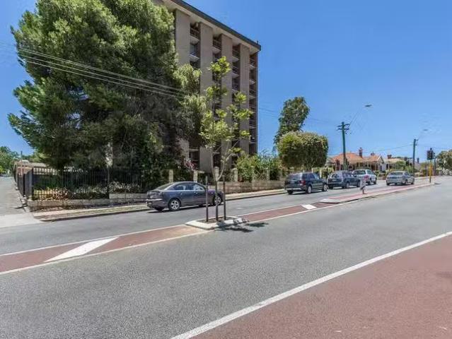 Apartment for rent in Mount Lawley, Western Australia