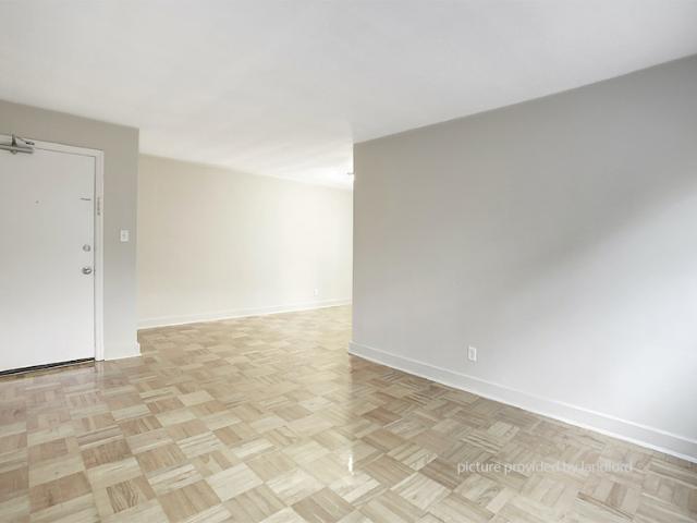 Apartment for rent in Woburn, Ontario