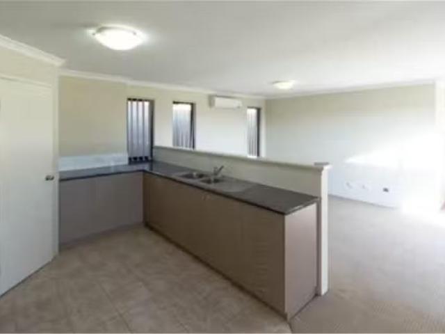 House for rent in Hocking, Western Australia
