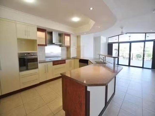 House for rent in Eimeo, Queensland