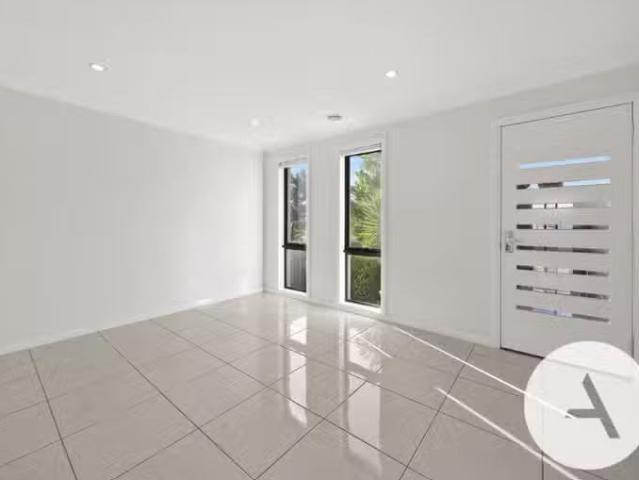 House for rent in Casey, Australian Capital Territory