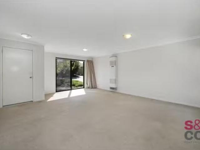 Condo for rent in Franklin, Australian Capital Territory
