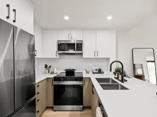 Apartment for rent in Winfield, British Columbia