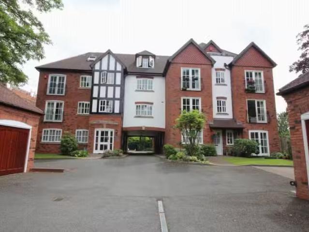Apartment for rent in Blossomfield, West Midlands