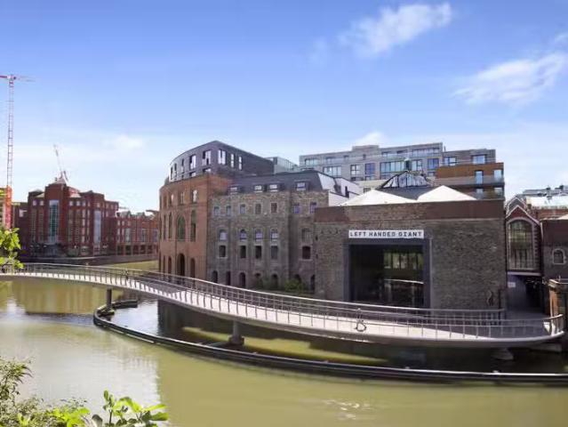 Apartment for rent in Central Retail District, Manchester