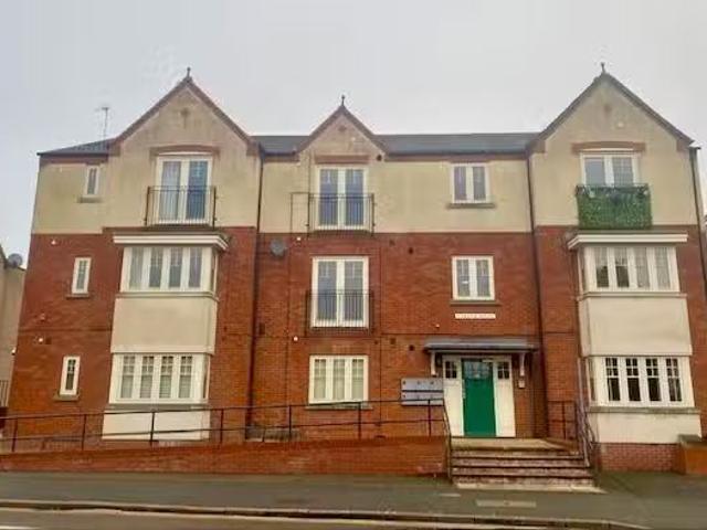 Apartment for rent in Four Oaks, West Midlands