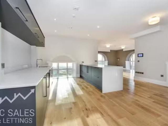Apartment for rent in Dethick, Lea and Holloway CP, Kedleston