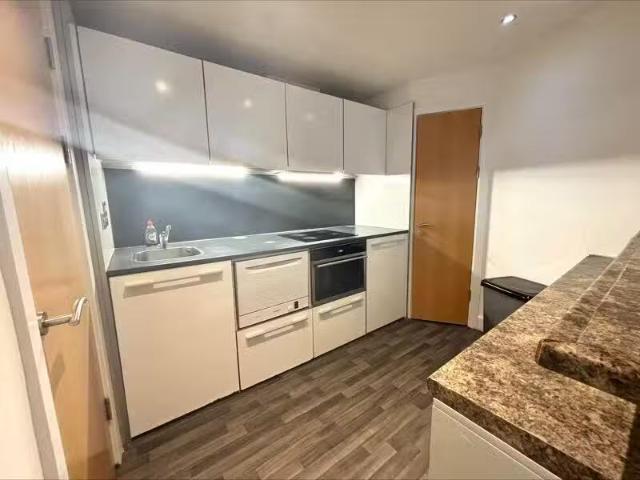 House for rent in Redcliffe, Feckenham