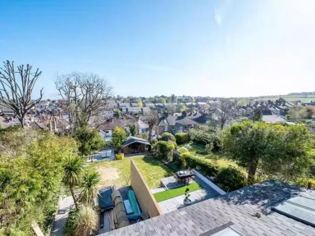 House for rent in Westborough, Surrey