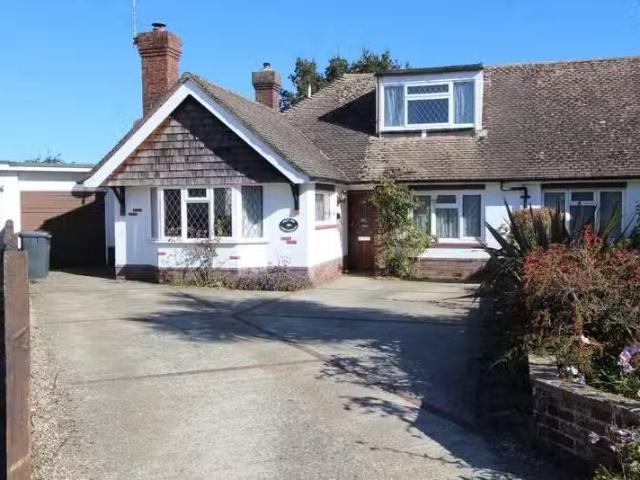 House for rent in Polegate, Cross In Hand