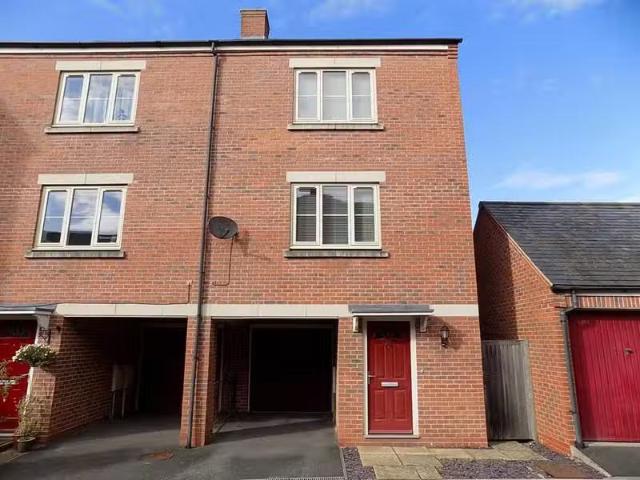 House for rent in Compton, Froggatt