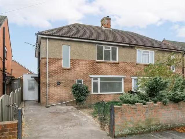 House for rent in Throop, Bournemouth