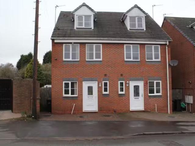 House for rent in Woodsetton, Coseley
