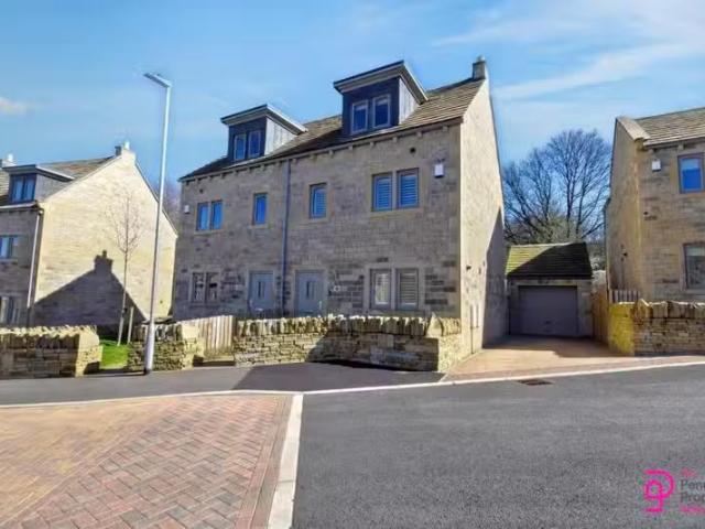 House for rent in Shelley, Shepley