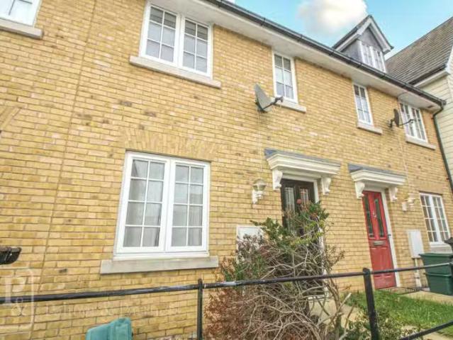House for rent in Mile End, Fordham Heath