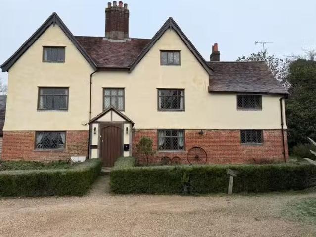 House for rent in Five Acres, Hertfordshire