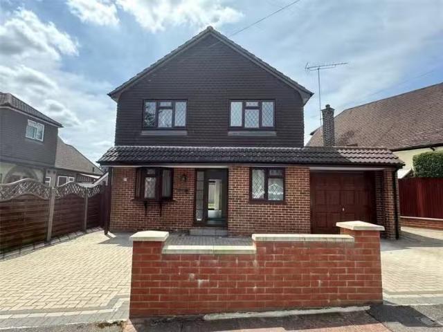 House for rent in West Wickham, Greater London
