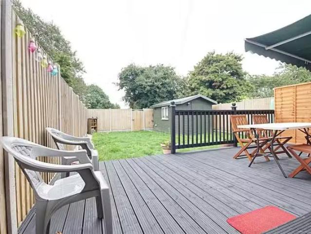 House for rent in Ponders End, Greater London