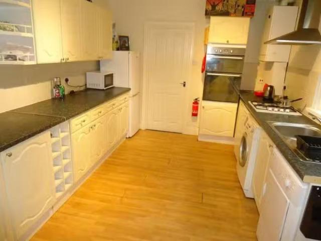 House for rent in Falcon Lodge, Wales