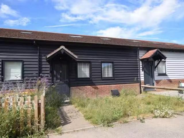 House for rent in Fole, Surrey