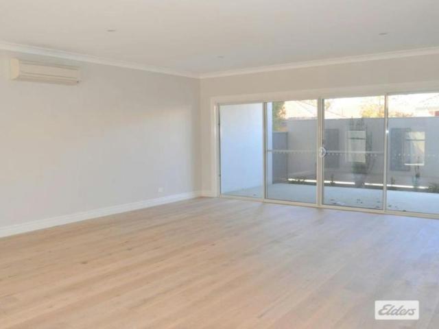 Apartment for rent in Bathurst