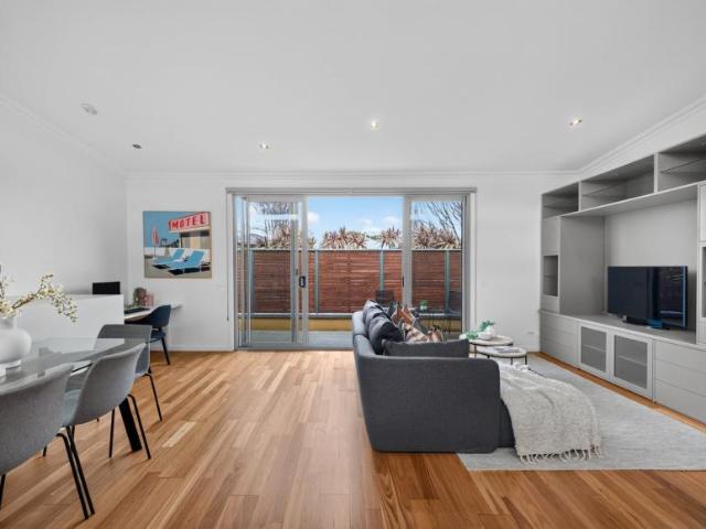 Apartment for sale in Bentleigh, Melbourne