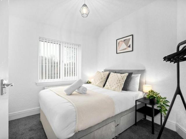 Apartment for rent in Brookvale Village, Birmingham