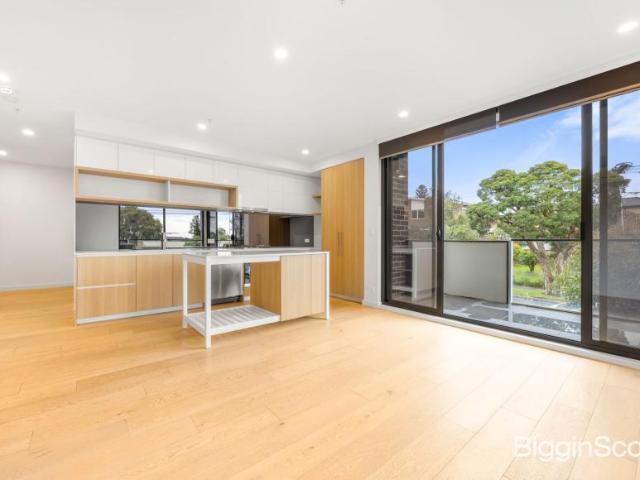 Apartment for sale in Blackburn South, Melbourne