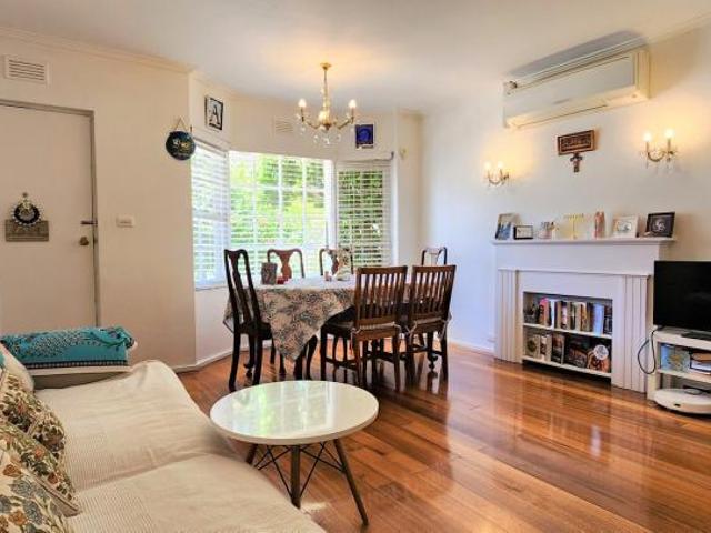 Apartment for rent in Camerons Creek, Victoria